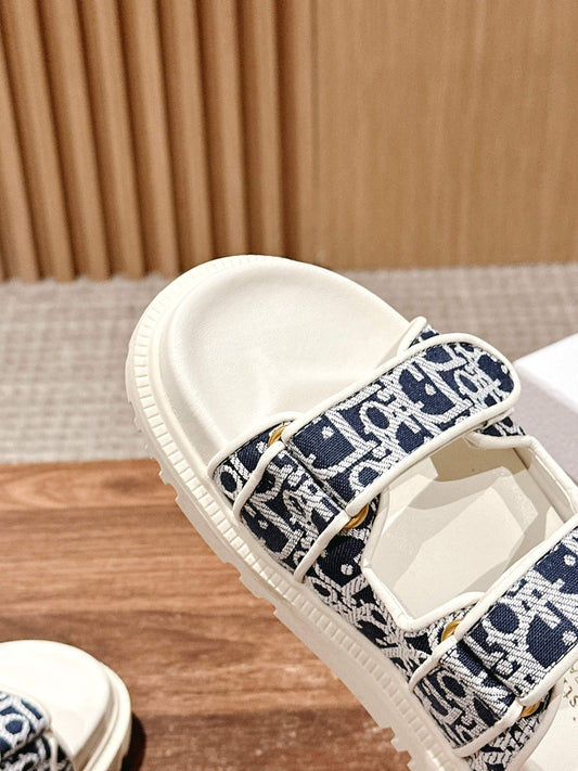 𝐃*New Arrivals Sandals