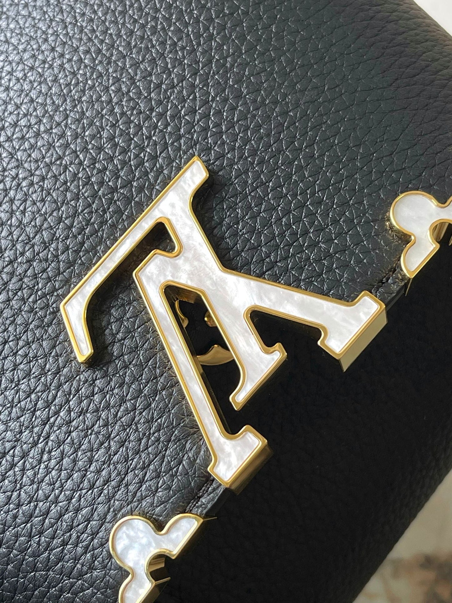 Louis* New Arrivals Shell Bag