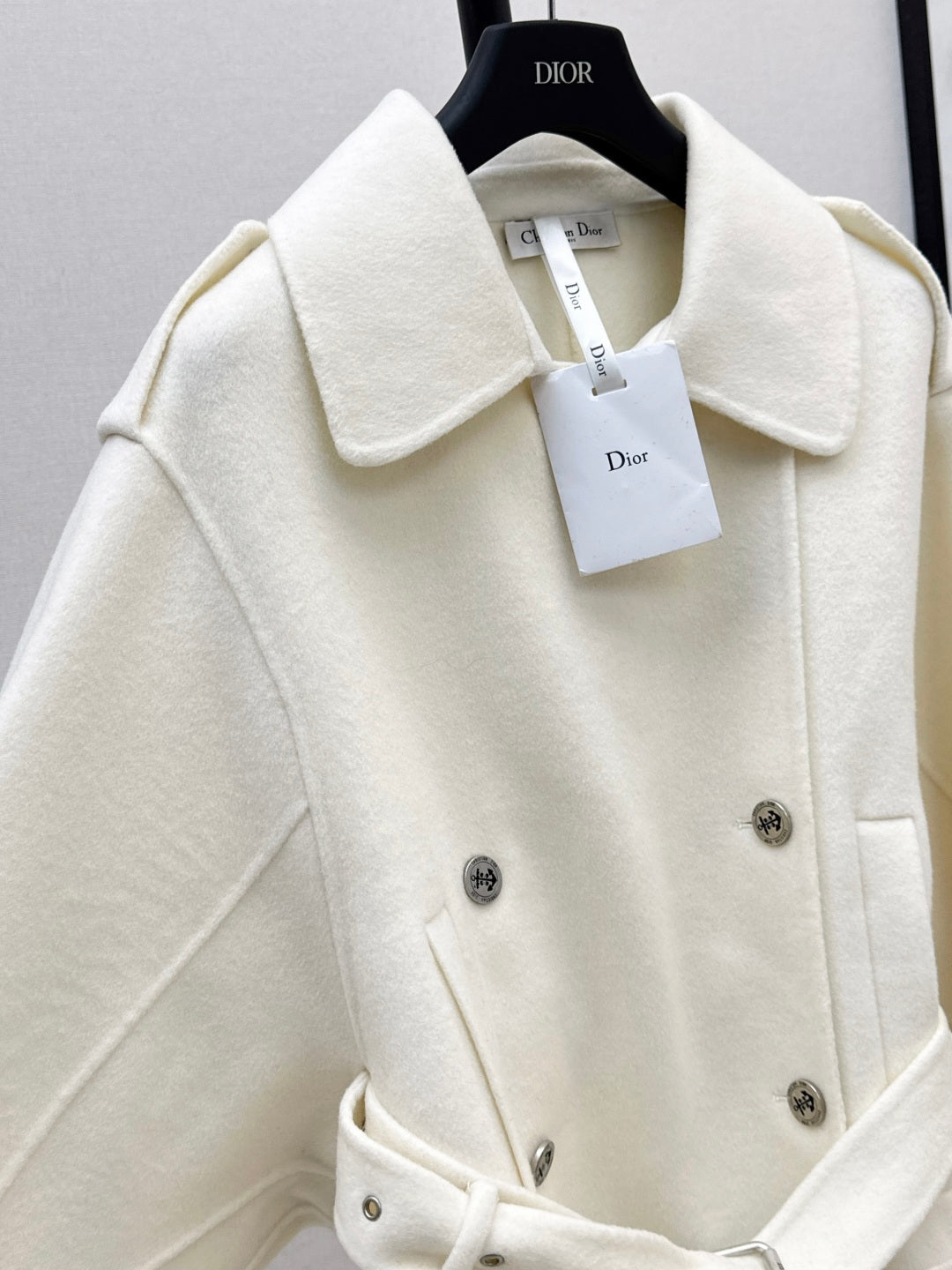 CD 25fw Cashmere coat