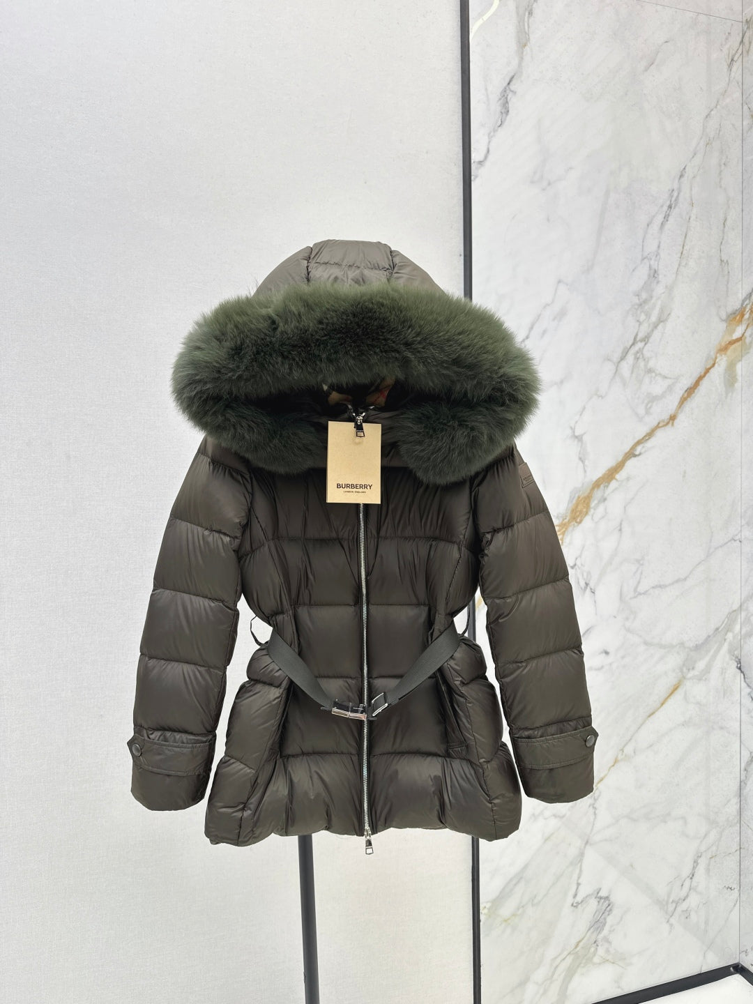 Bur 25fw donw coat