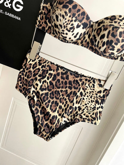 New style L swimsuit