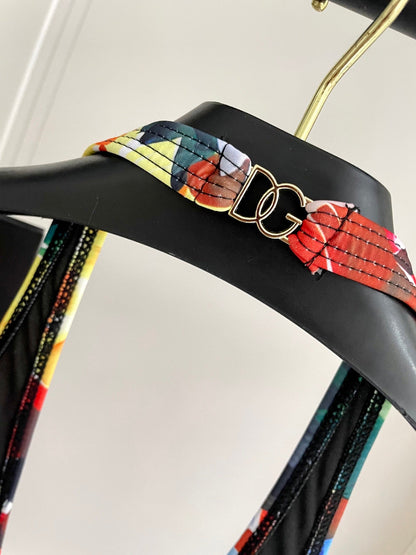 New style L swimsuit