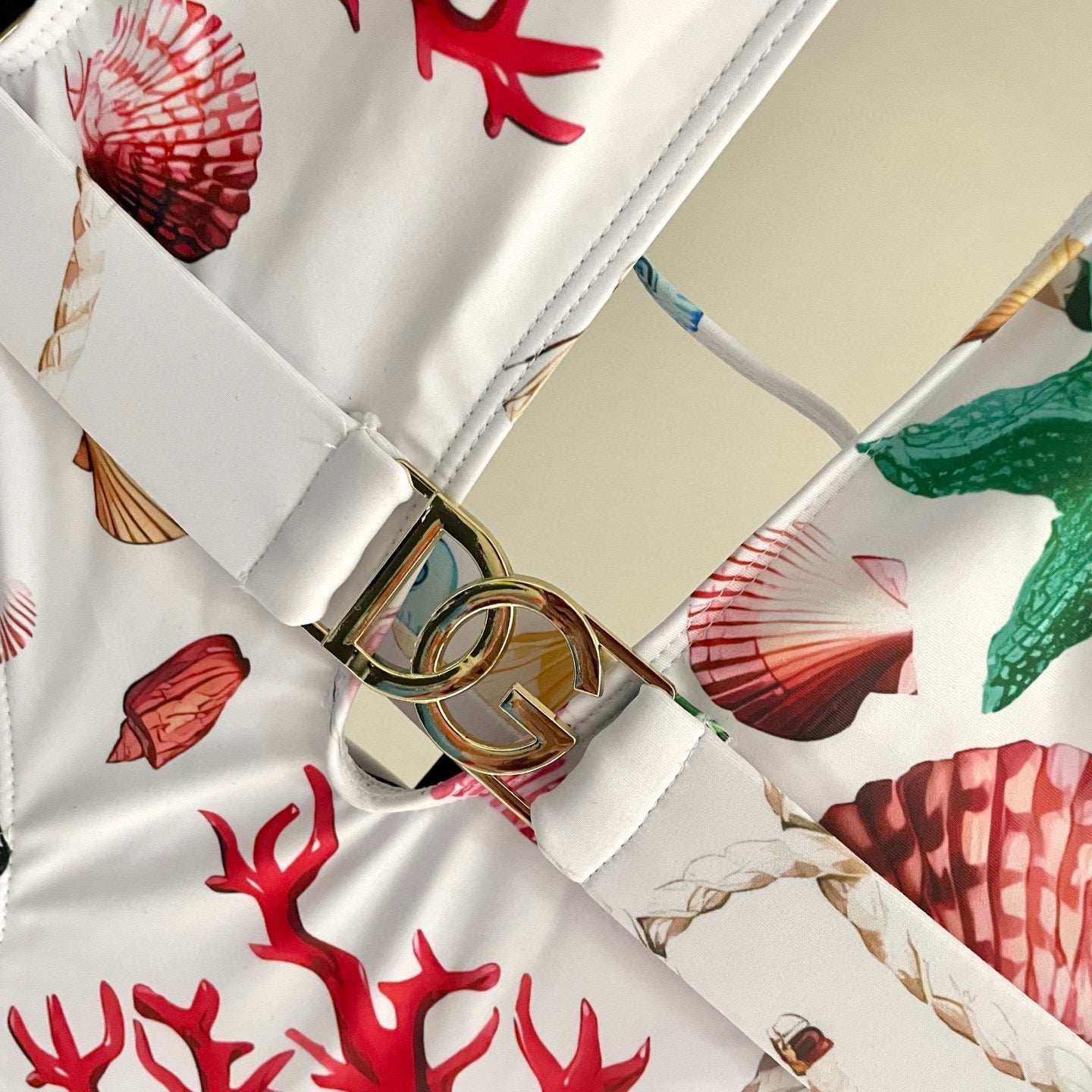 New style L swimsuit