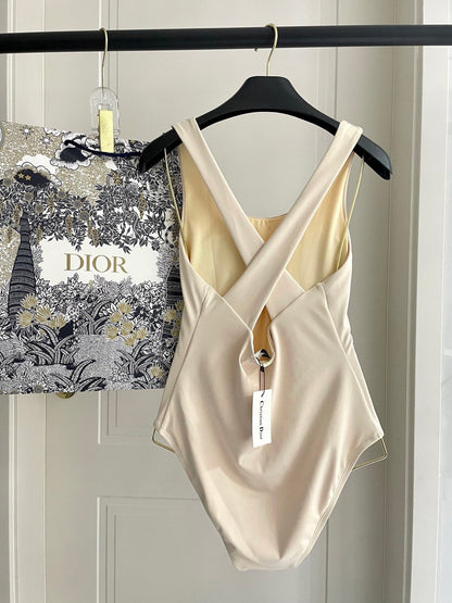 New style L swimsuit