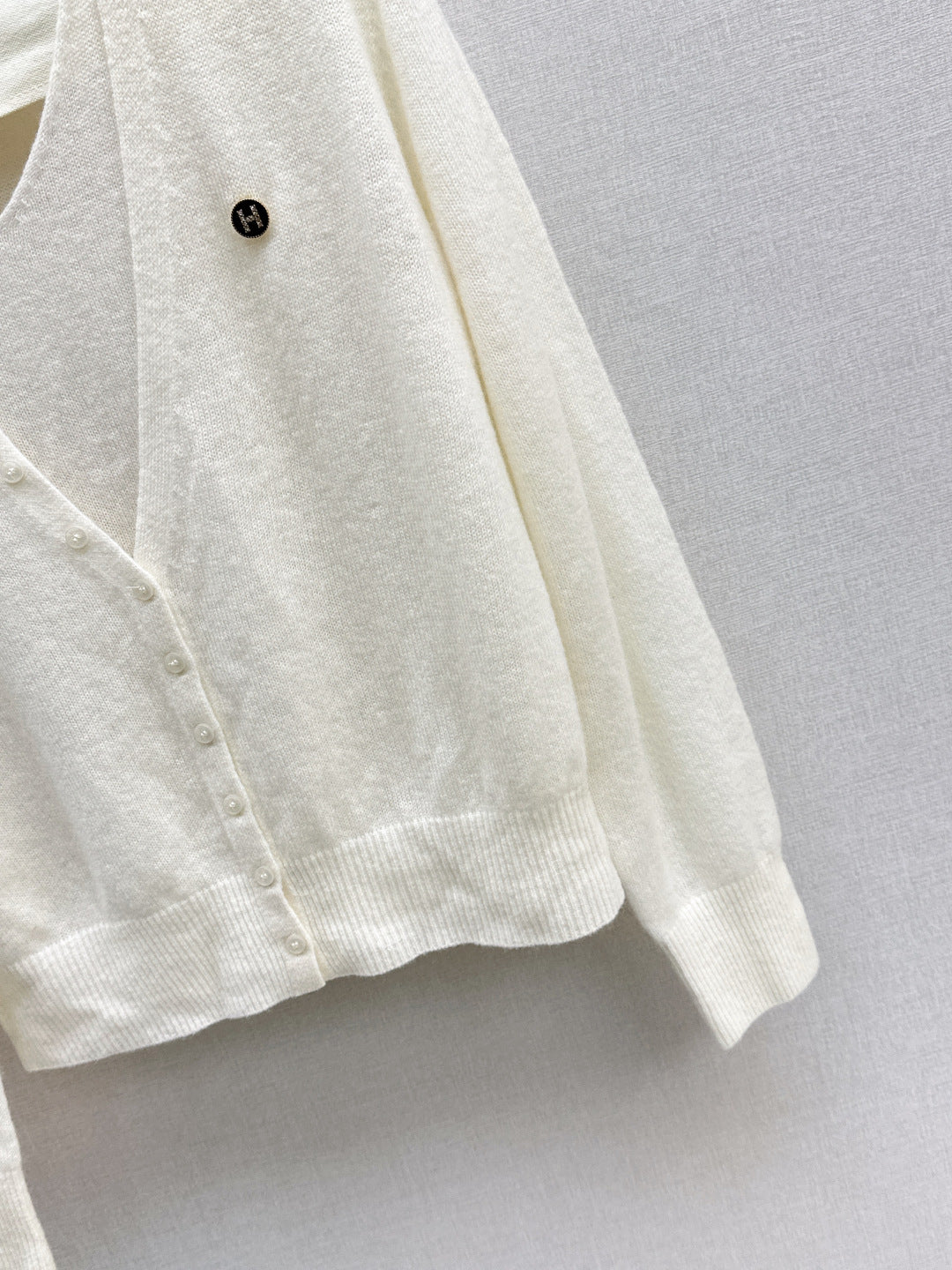 Herm New knitted cardigan