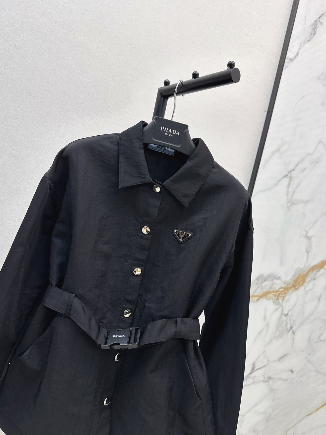 Pra New Shirt-style functional button jacket