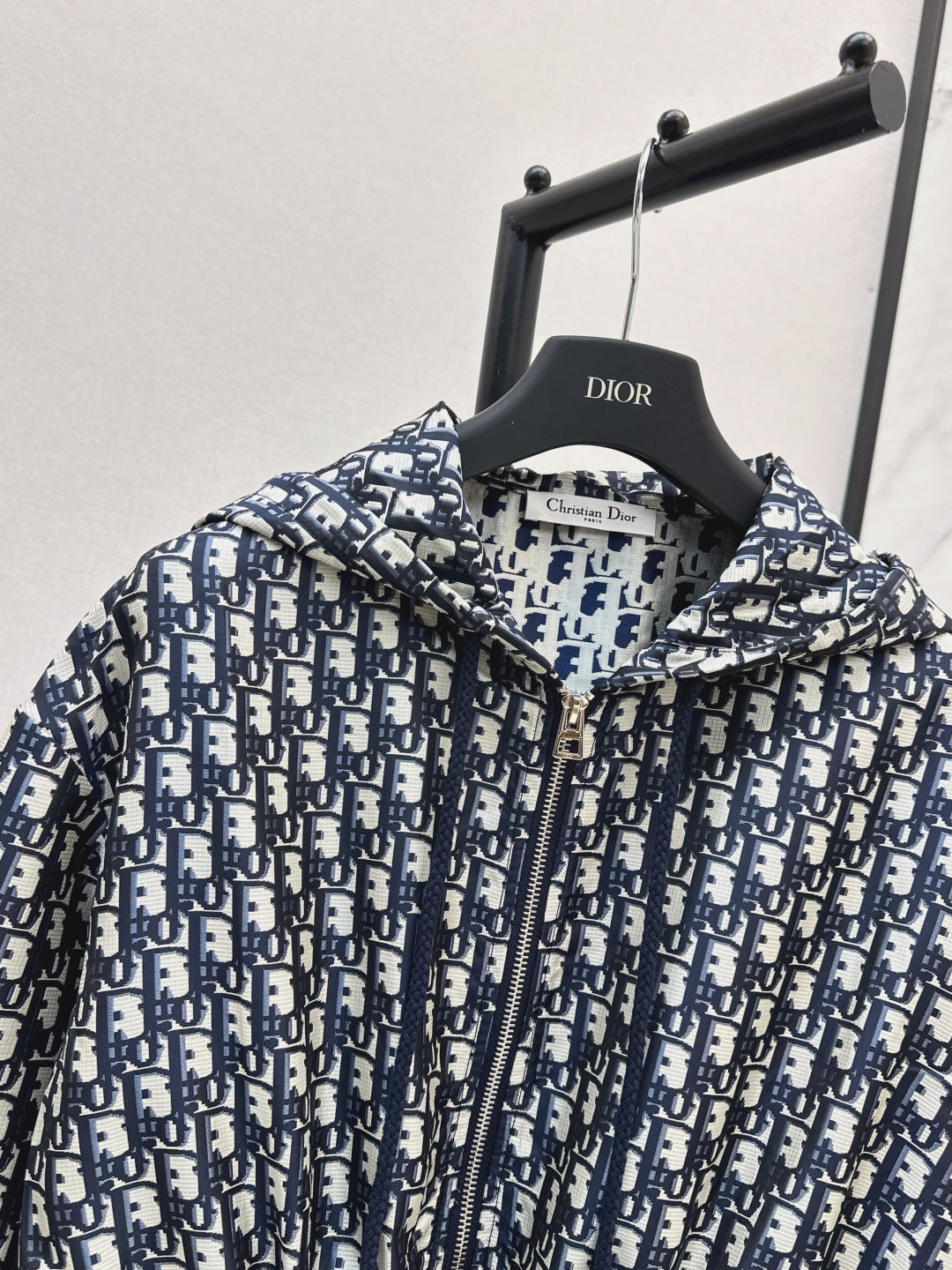 CD  New hooded drawstring dress