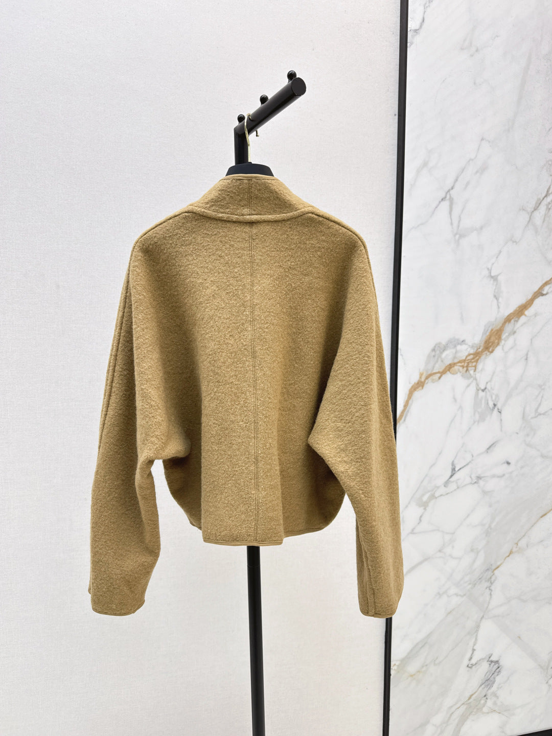 Louis  New cape jacket