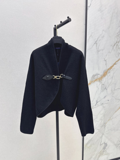 Louis  New cape jacket