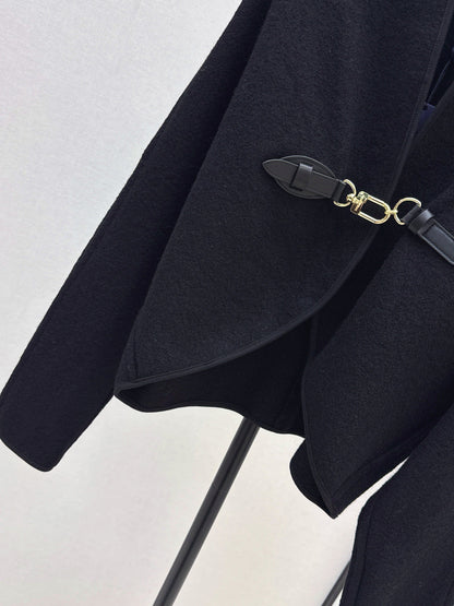 Louis  New cape jacket