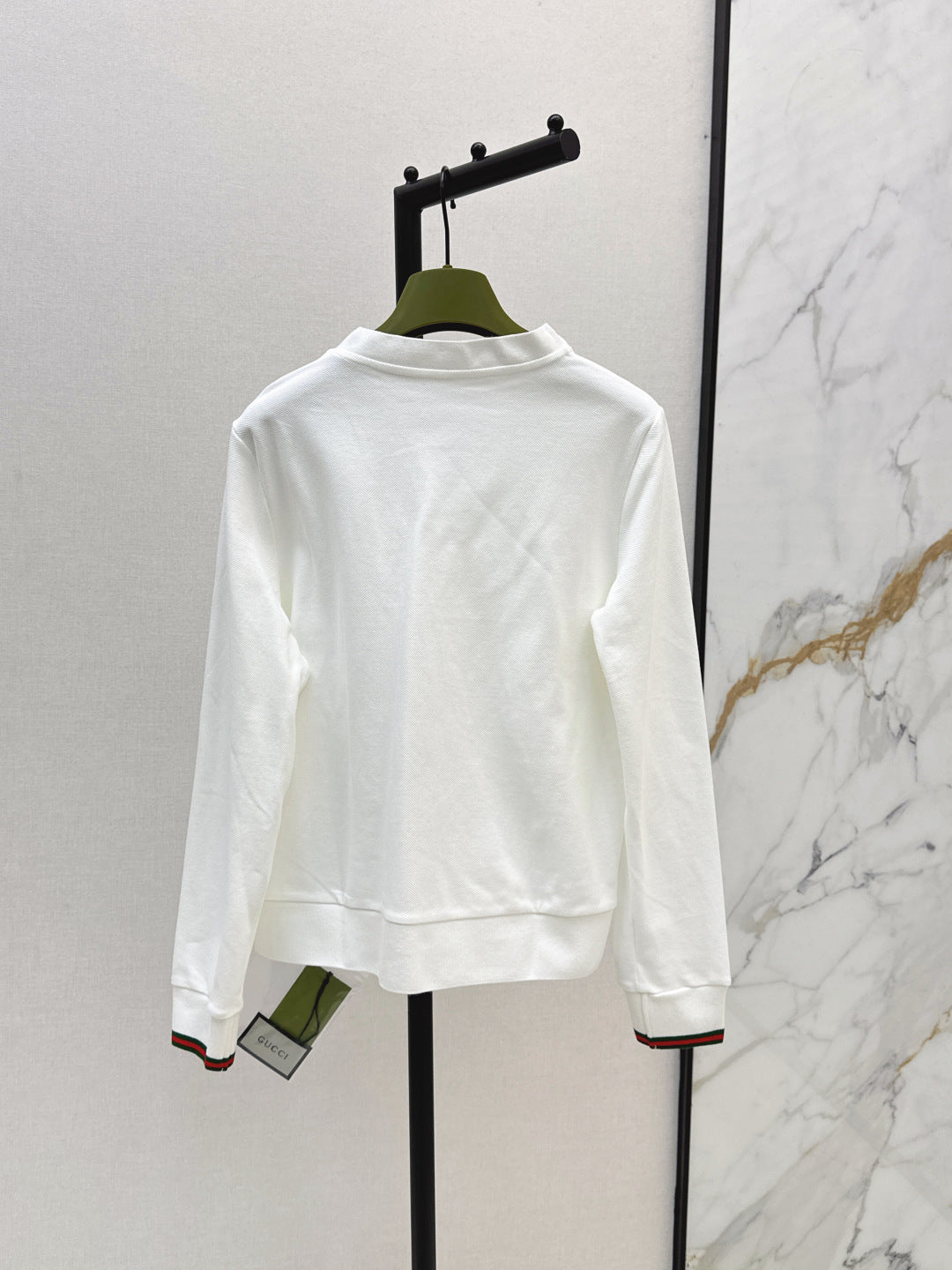 Guc New V-neck cardigan