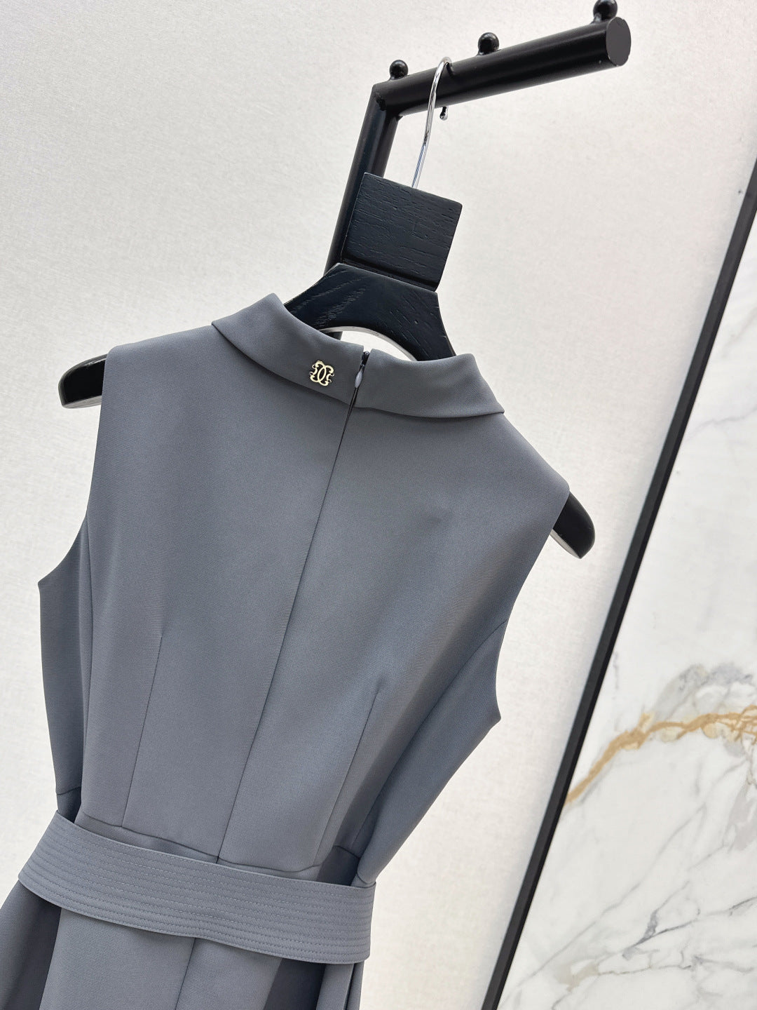 CD New Stand collar belt dress