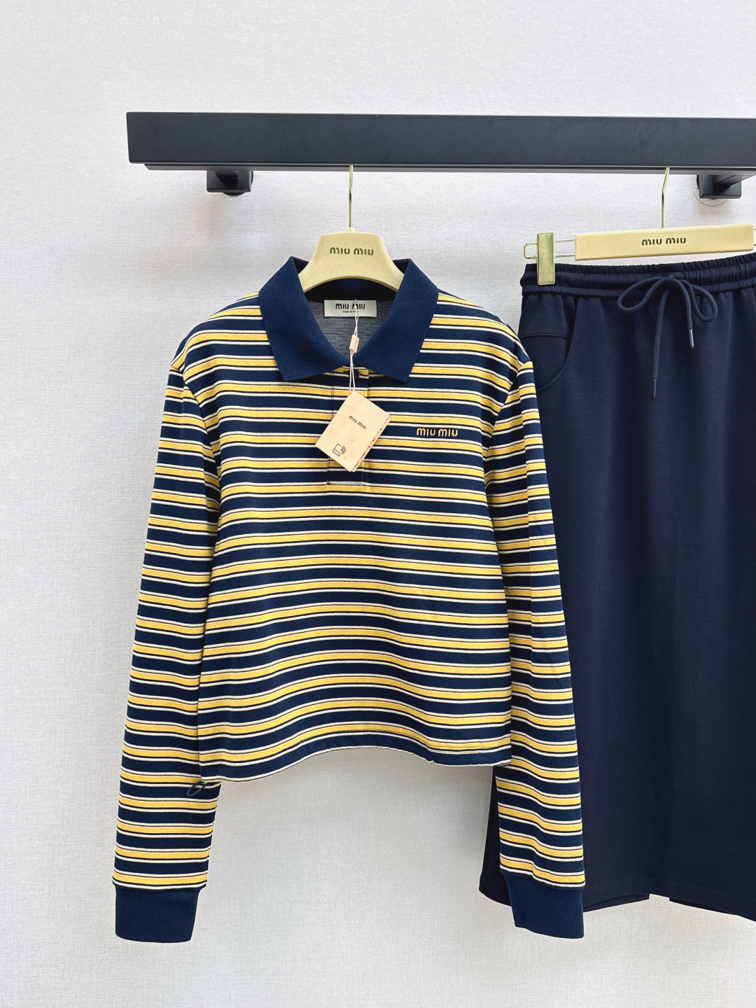 Miu New striped casual suit