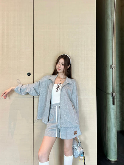 Miu New embroidery suit