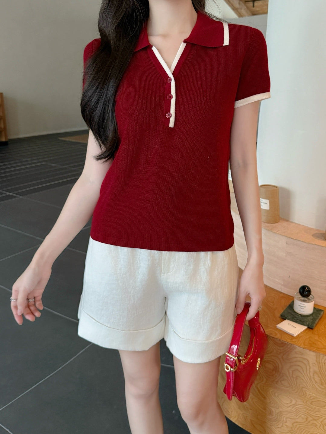 Max New short-sleeved sweater