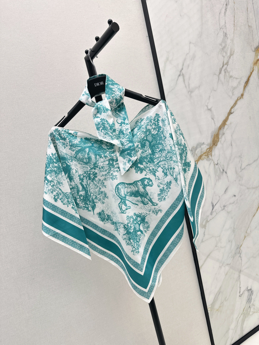 CD New Silk cape shawl