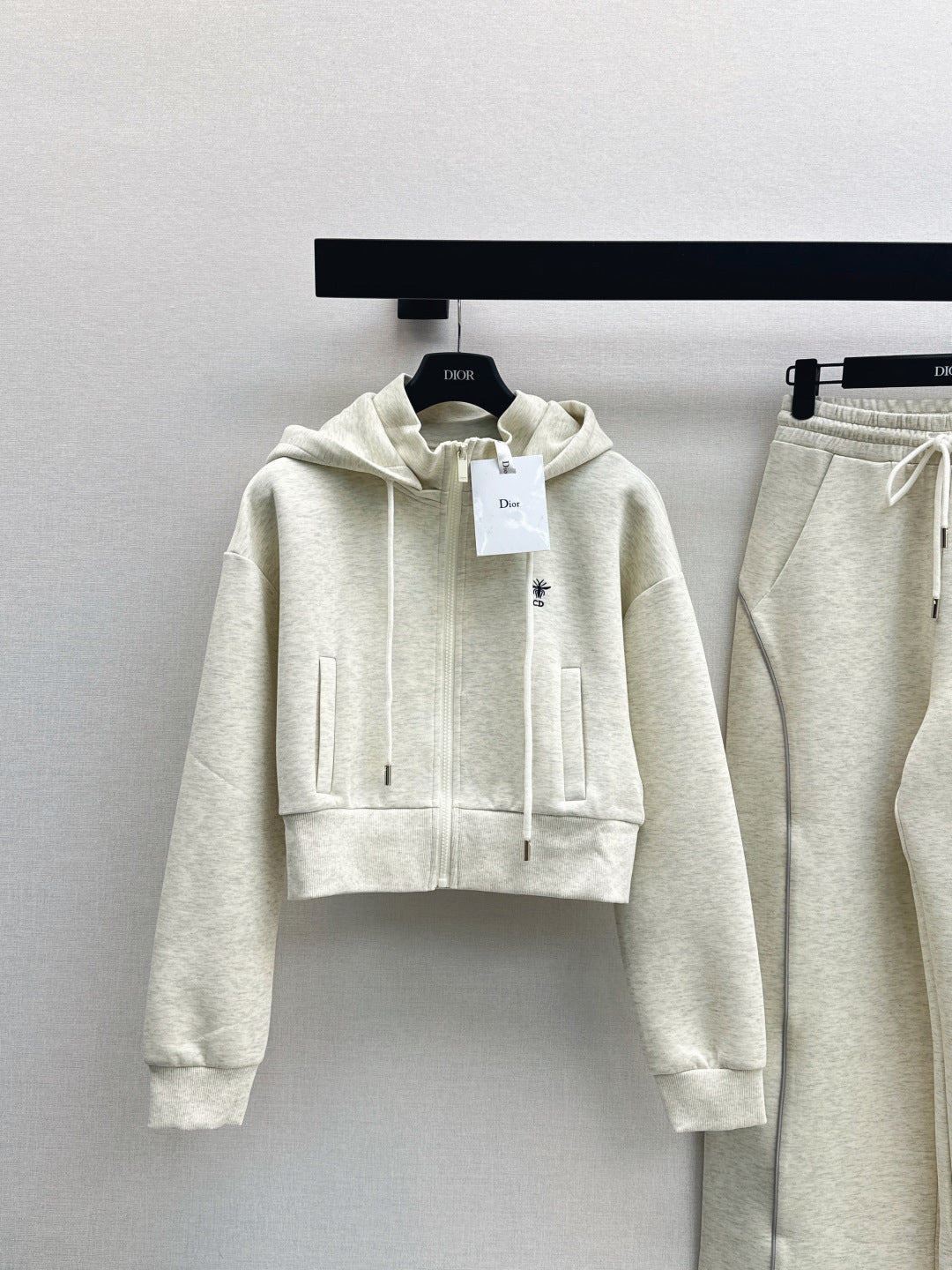 CD New classic logo set