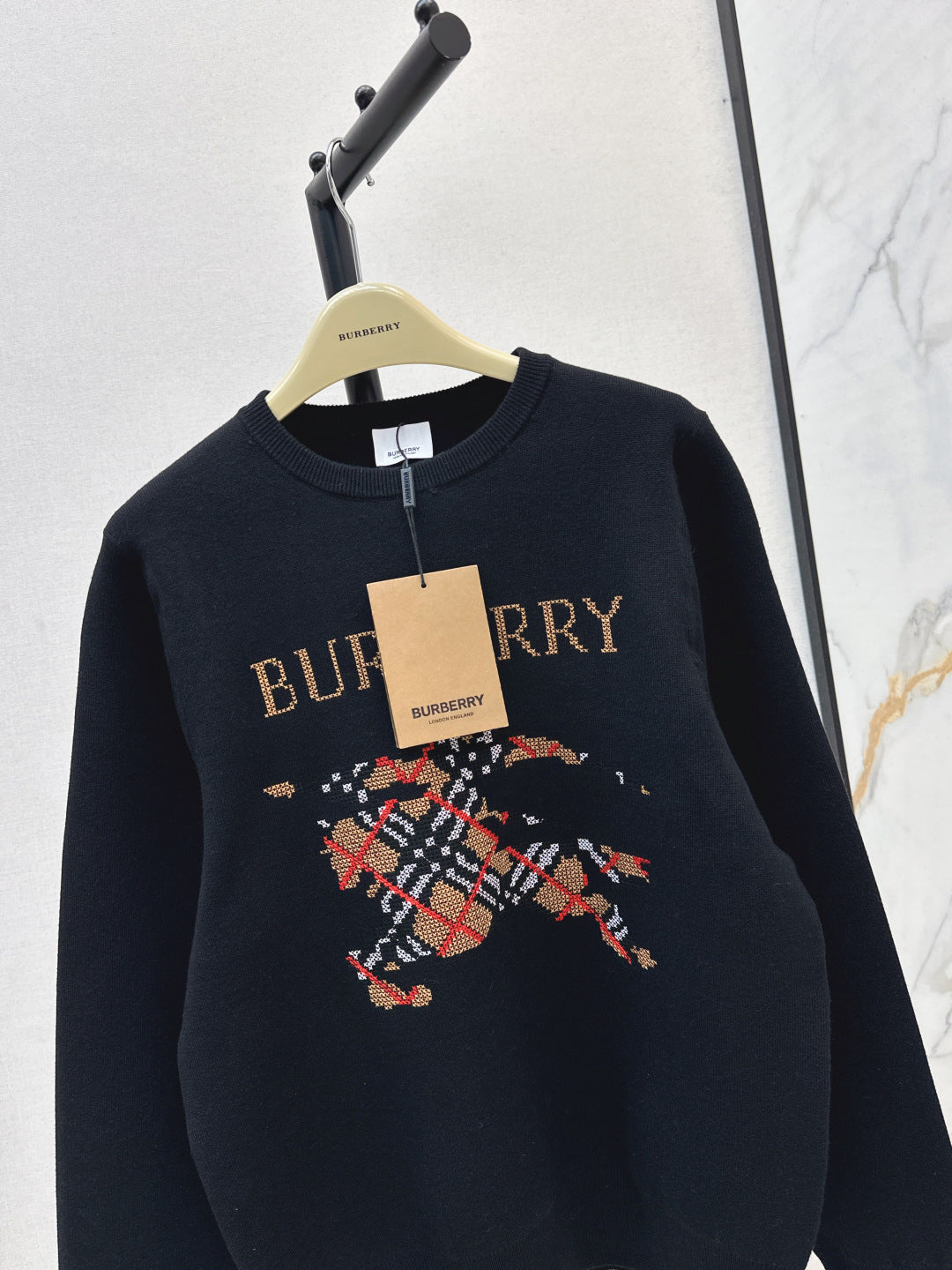 Bur New Crew neck sweater