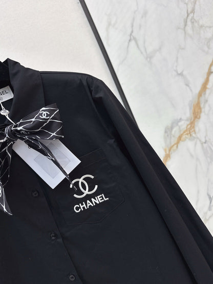 Chan New scarf-decorated shirt