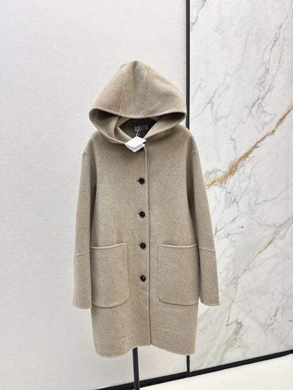 Loro New hooded coat