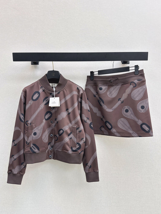 Herm New casual suit