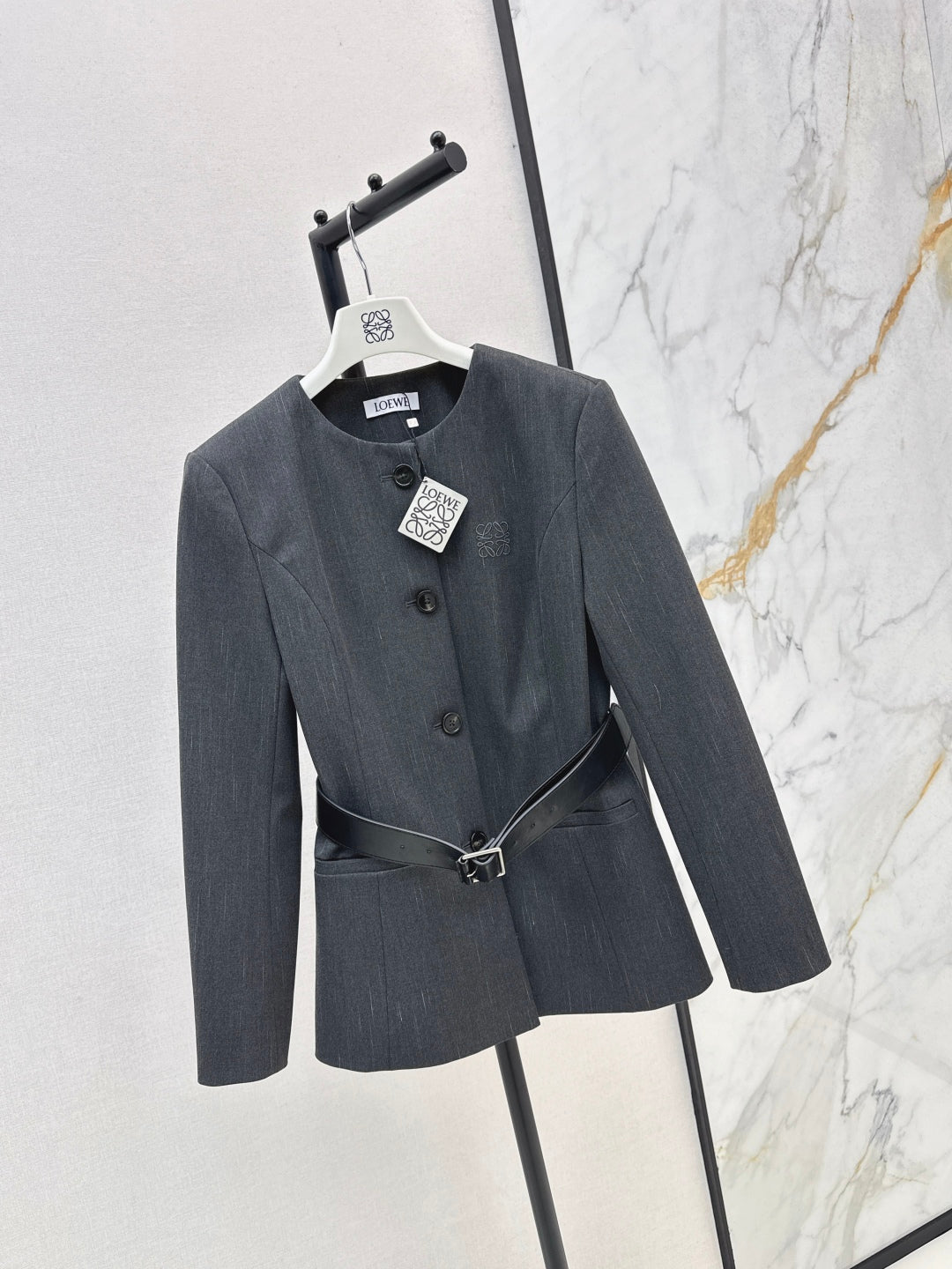 Loe New belted jacket