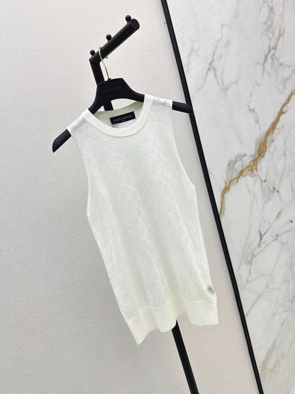 Louis New sleeveless vest