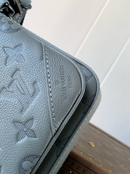 New 💯 ladies' bags