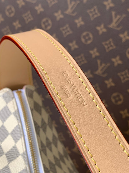 New 💯 ladies' bags