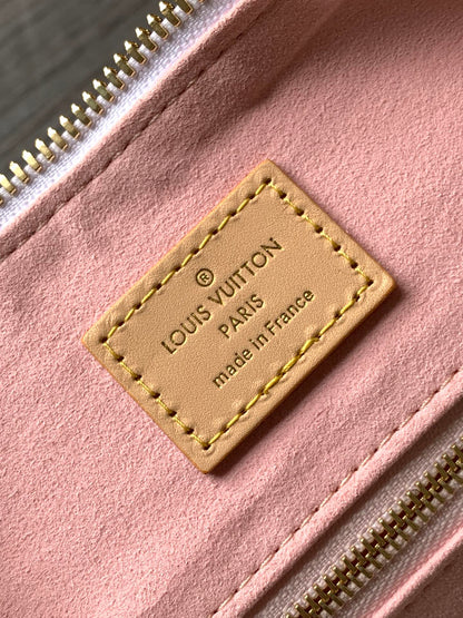 New 💯 ladies' bags