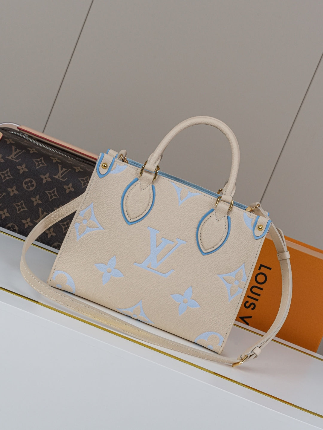 New 💯 ladies' bags