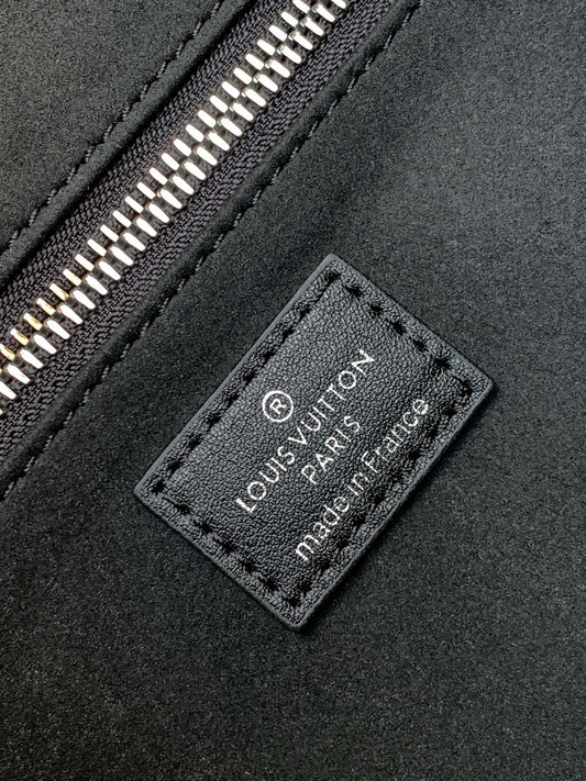 New 💯 ladies' bags