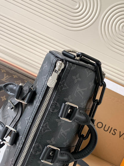 New 💯 ladies' bags