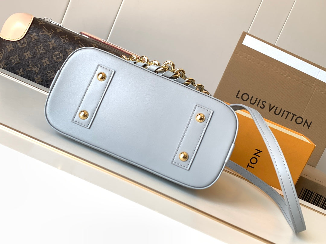 New 💯 ladies' bags