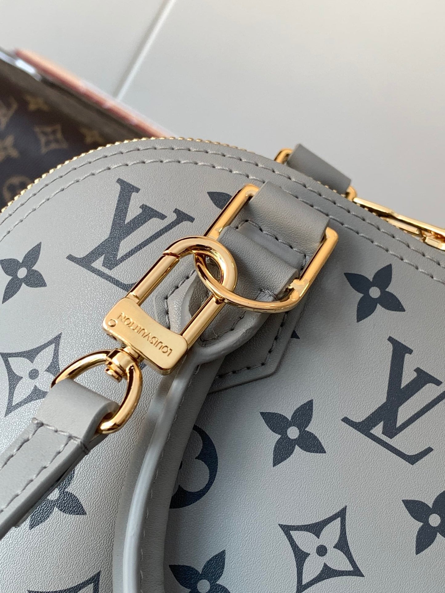 New 💯 ladies' bags