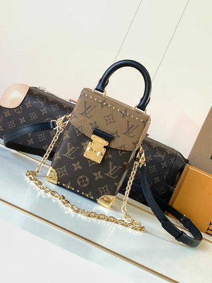 New 💯 ladies' bags