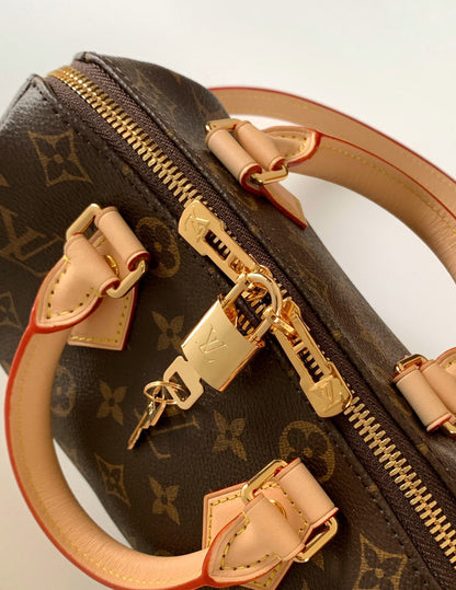 New 💯 ladies' bags