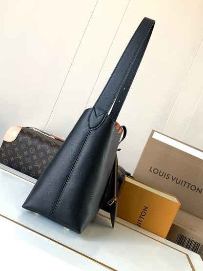 New 💯 ladies' bags