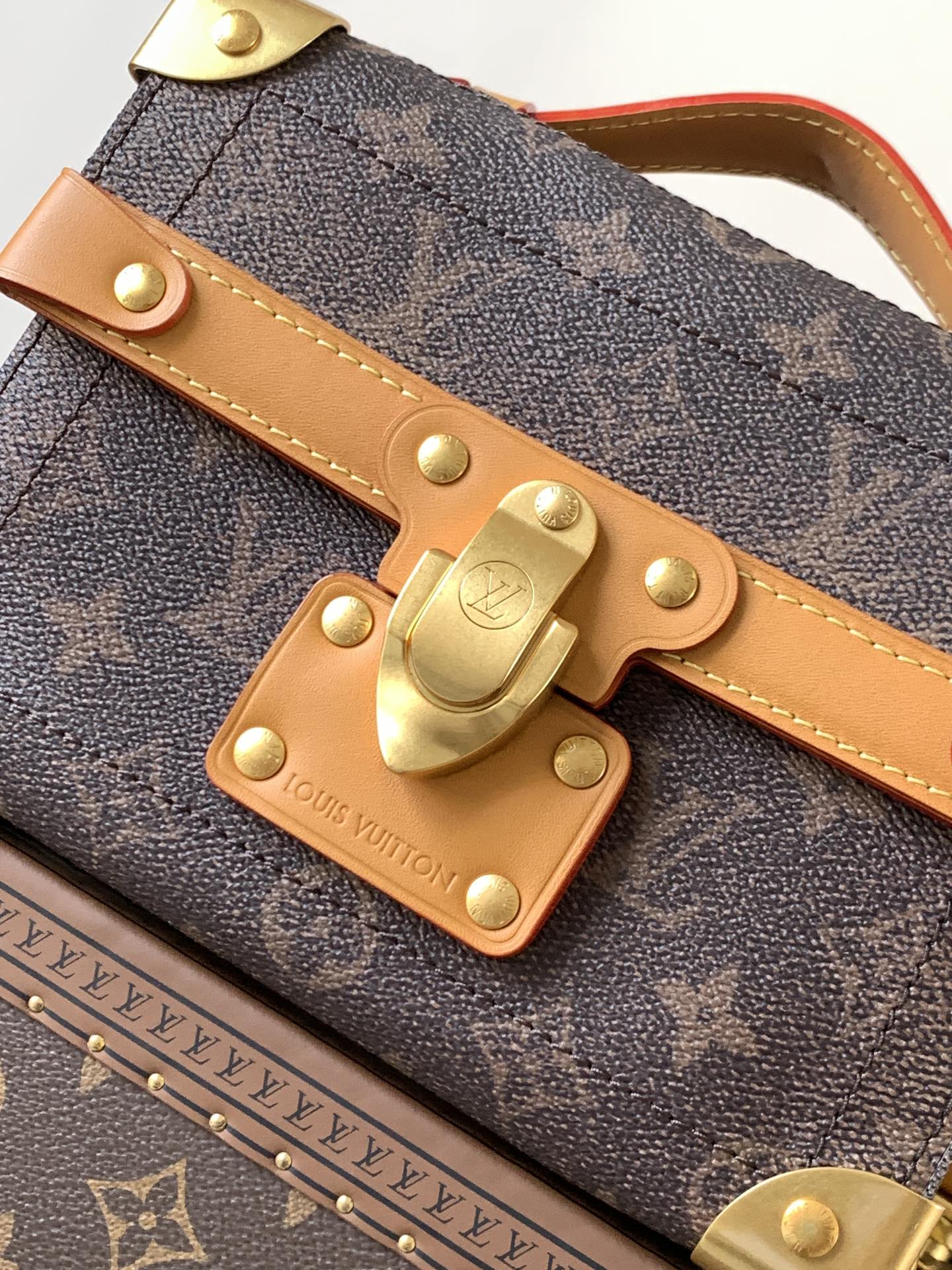 New 💯 ladies' bags