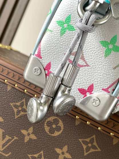 New 💯 ladies' bags