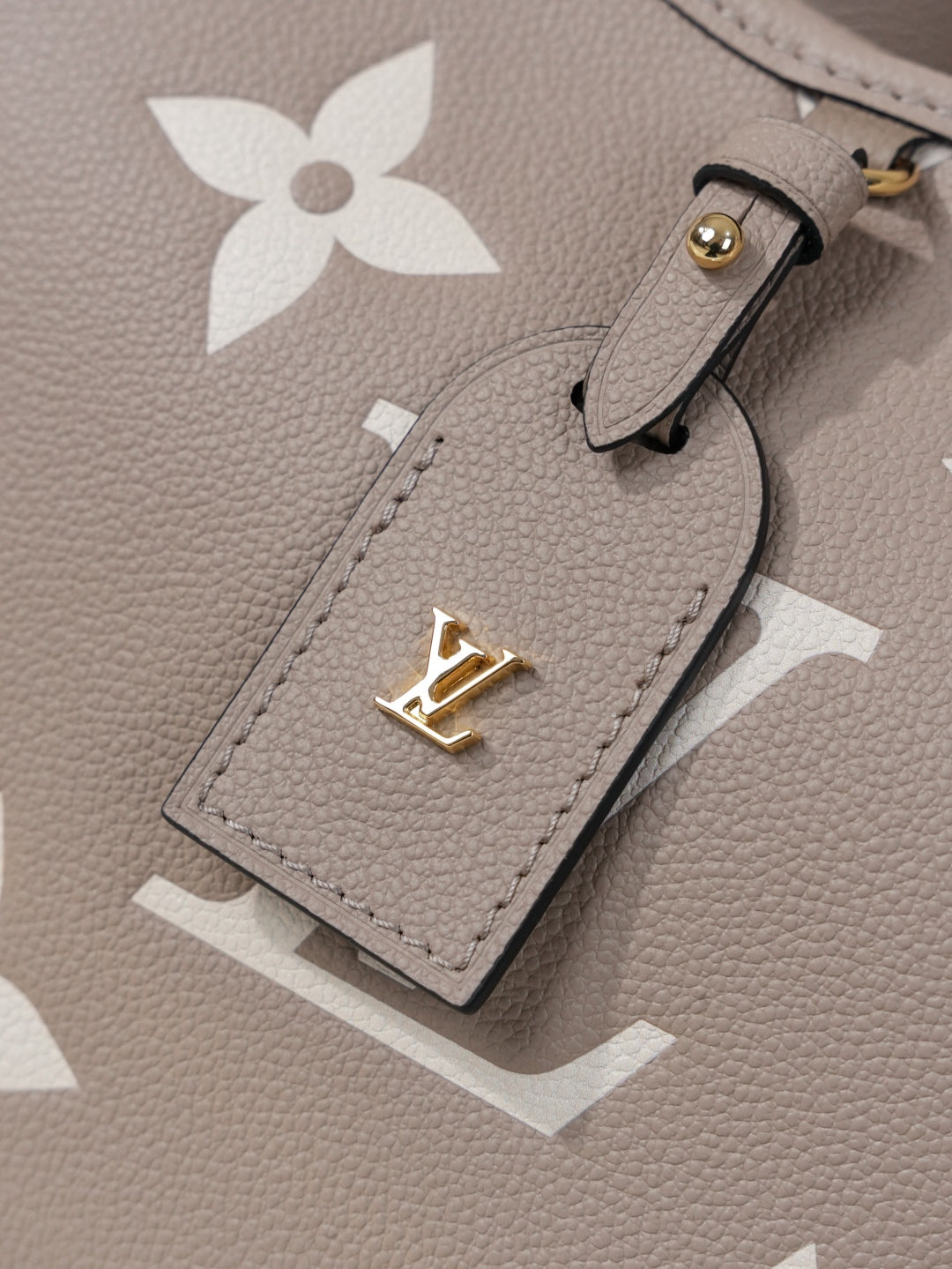 New 💯 ladies' bags