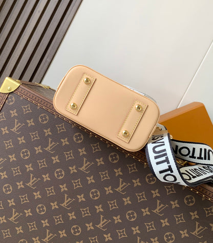 New 💯 ladies' bags