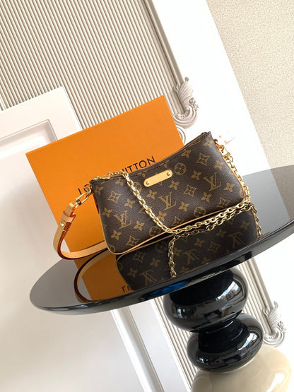 New 💯 ladies' bags