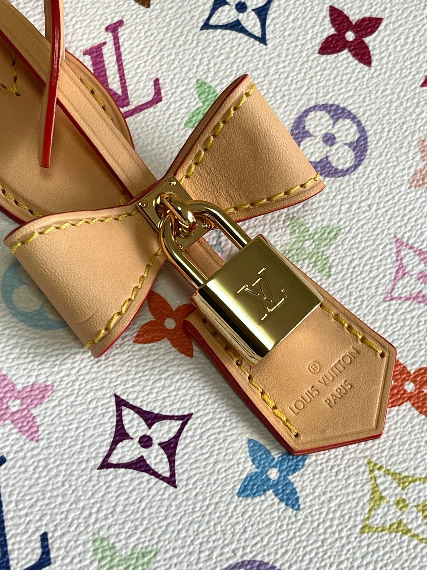 New 💯 ladies' bags