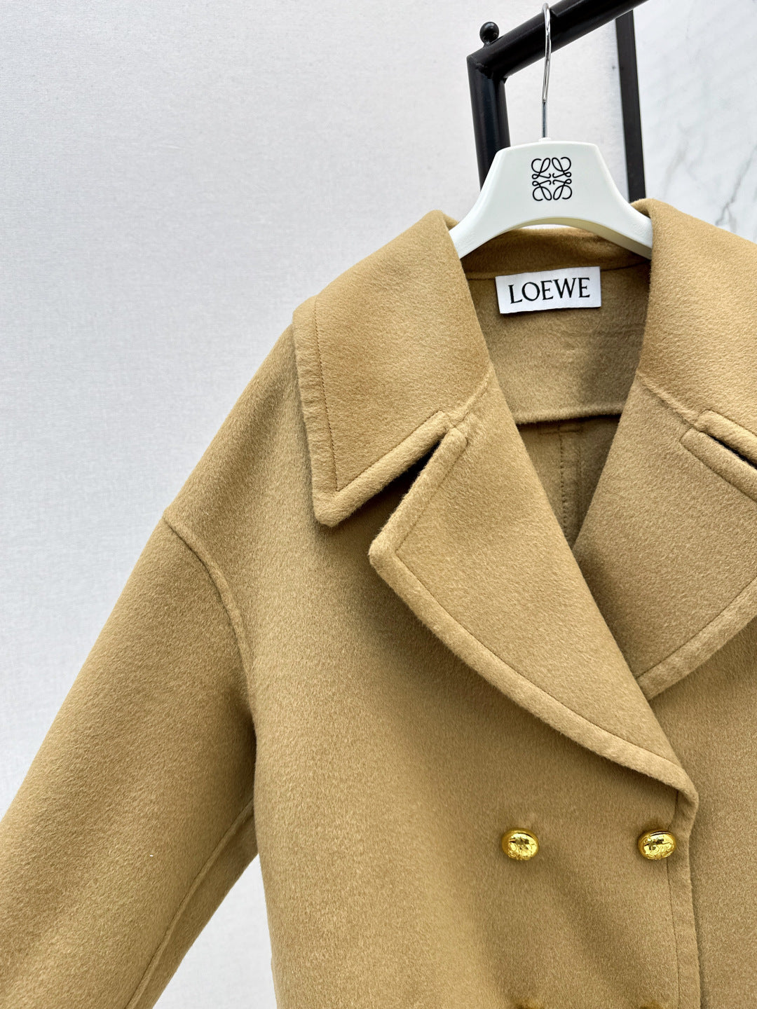 Loe New mid-length coat