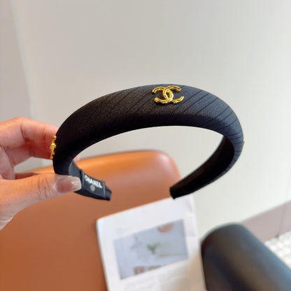 Chan new retro exquisite letter headband