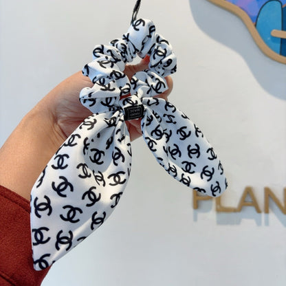 Chan Letter ribbon ponytail hair tie