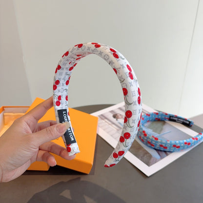 Louis' best-selling Murakami Takashi series🍒cherry headband