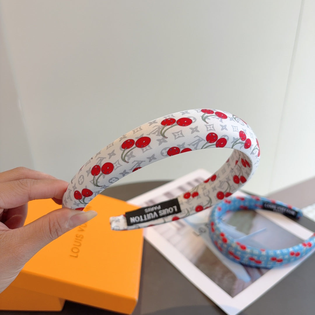 Louis' best-selling Murakami Takashi series🍒cherry headband