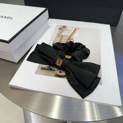 Loe Alphabet hair ties fashionable items